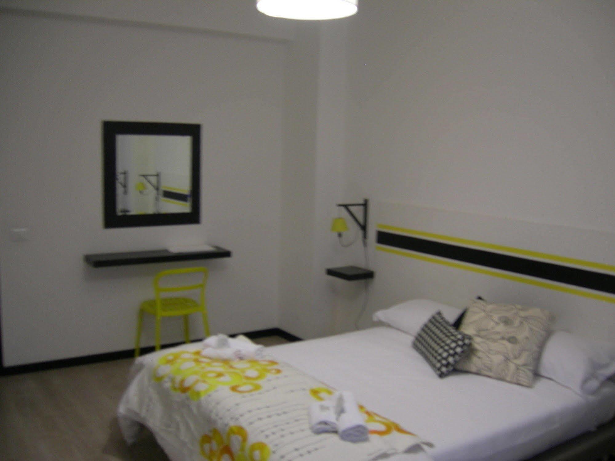 Iron Bridge Accommodation Rome Extérieur photo
