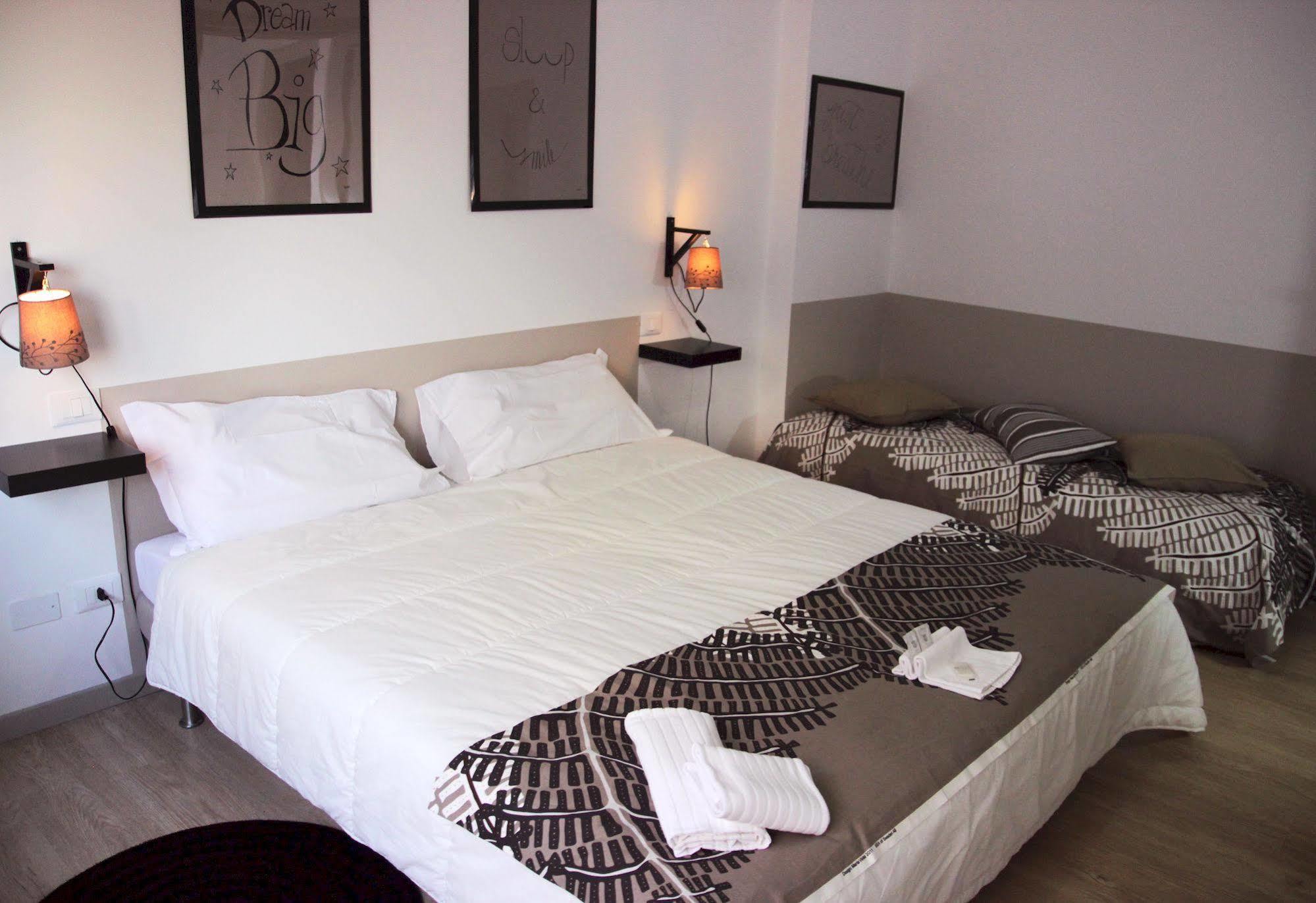 Iron Bridge Accommodation Rome Extérieur photo